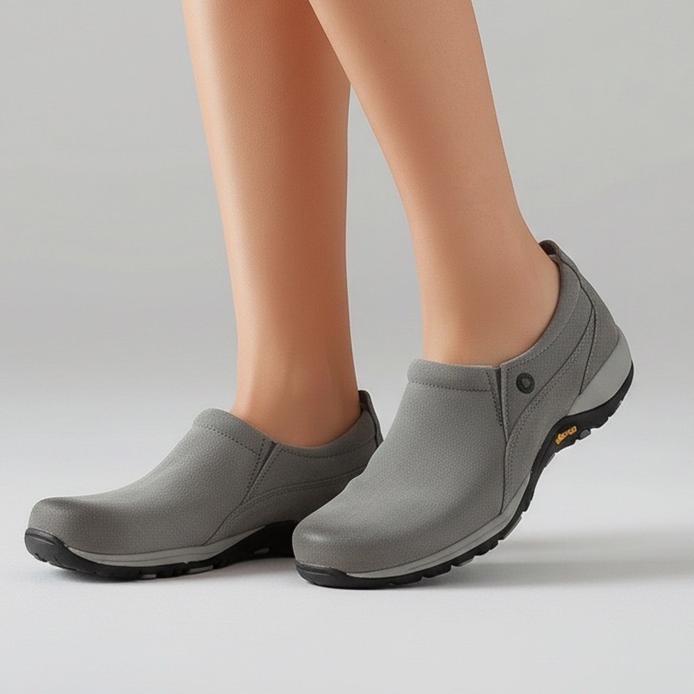 Dansko Patti Suede‎ Slip On Shoes Women 37 Gray Vibram Waterproof Walking Clogs